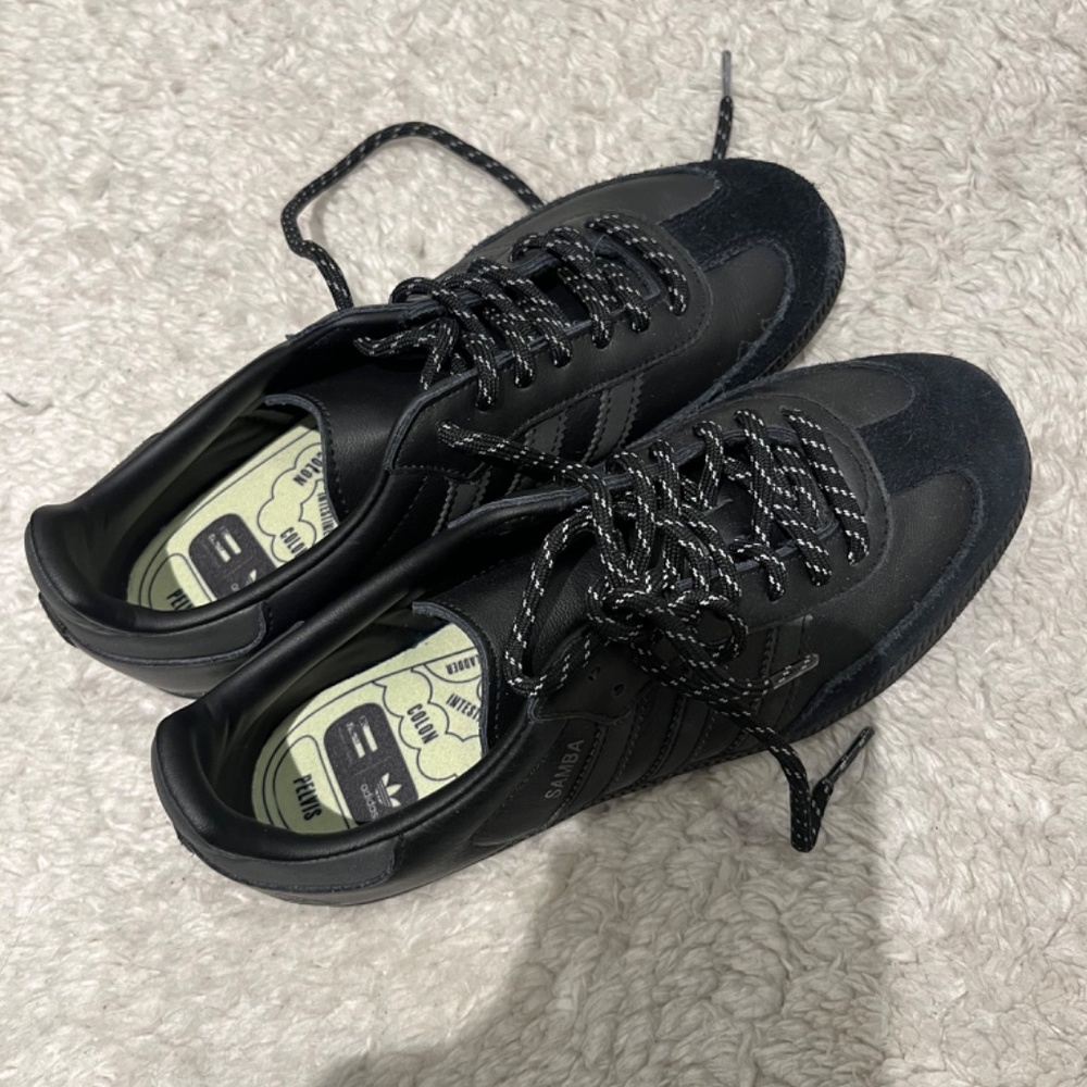 Black SAMBAS ADIDAS - Picture 2 of 5